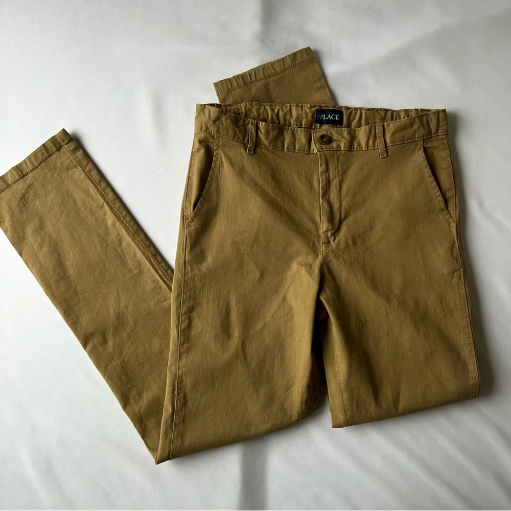 The Children’s Place Boy’s tan khakis.
